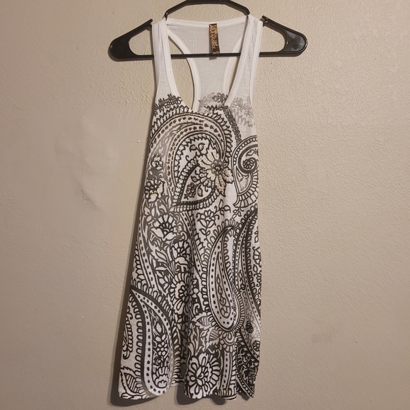 Emma Rose Tank - Picture 1 of 12